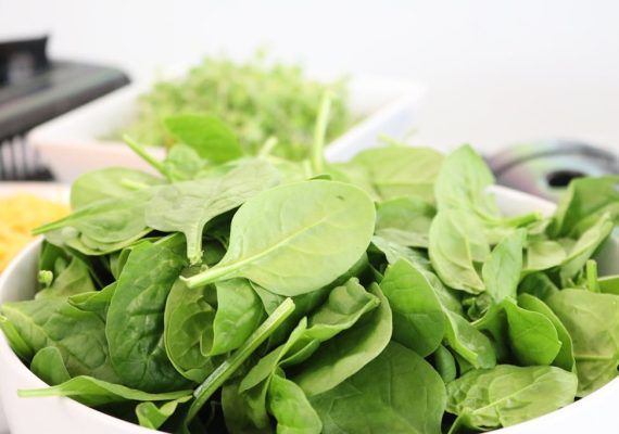 3 Things to Avoid When Using a Crockpot to Make Spinach Dip